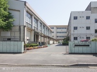 周辺環境:松戸市立新松戸南中学校